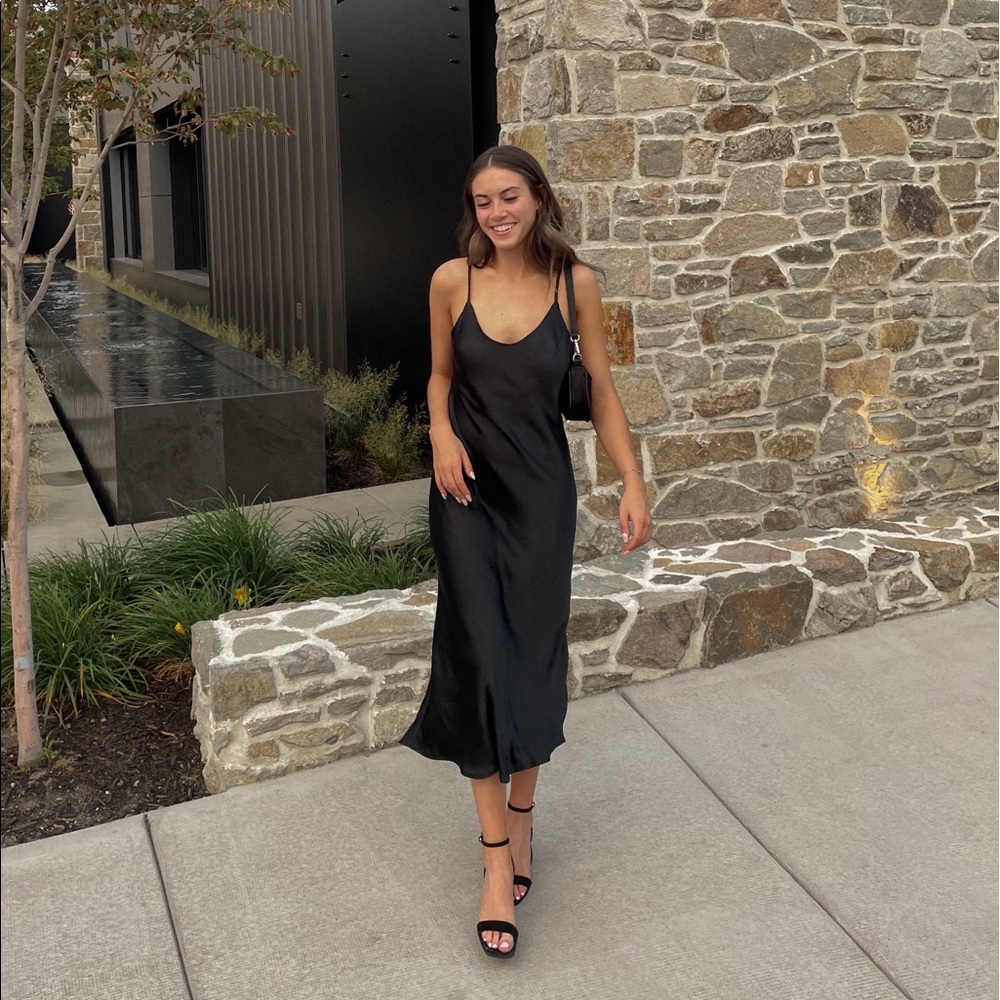 Meet your Posher, Allegra